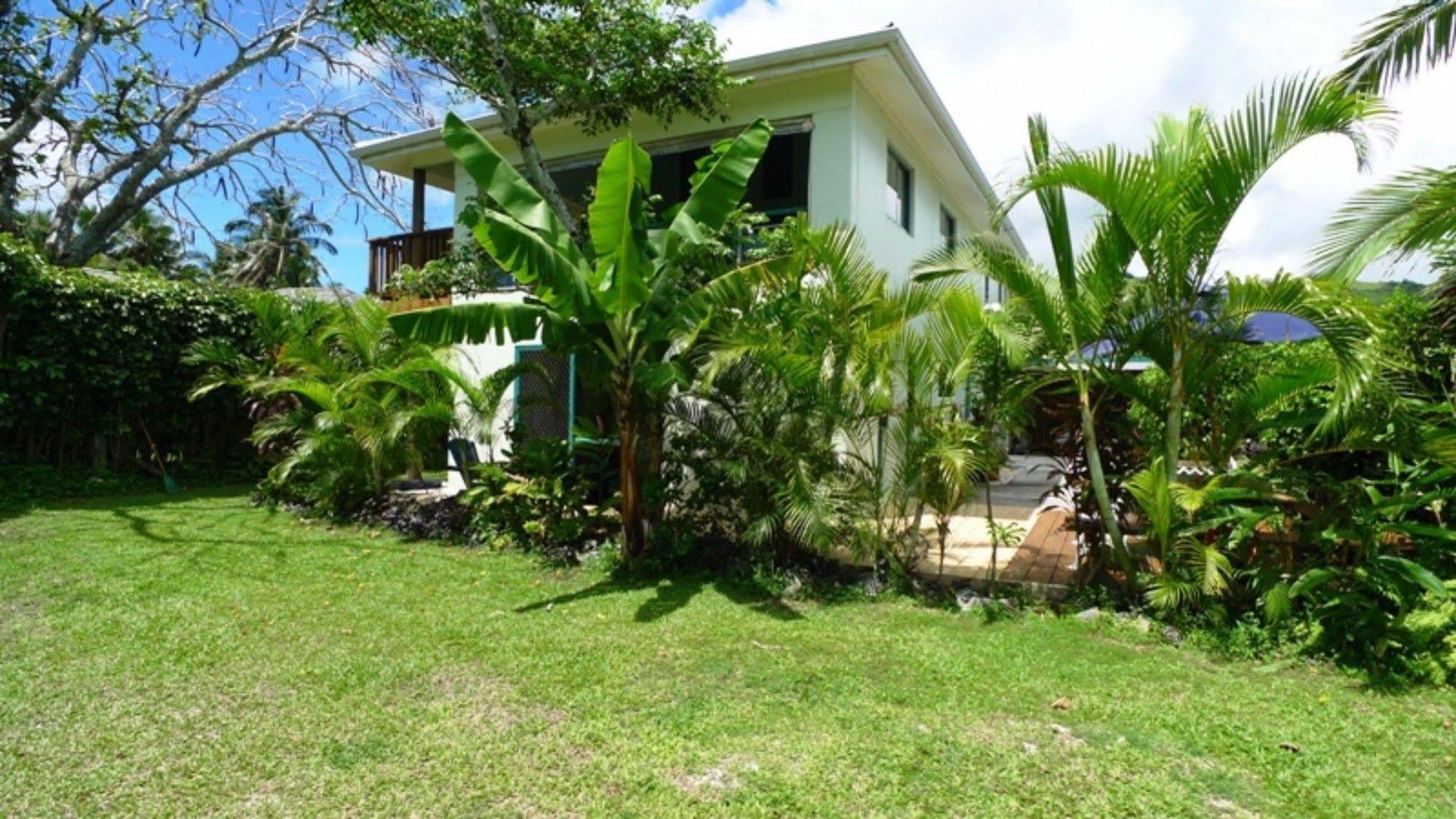 Aroa Kainga Bungalows And Apartment ラロトンガ島 エクステリア 写真